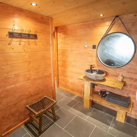 Alpstuga Chal'heureux, Divin Chalet Neuf 10 P, Jacuzzi Gérardmer