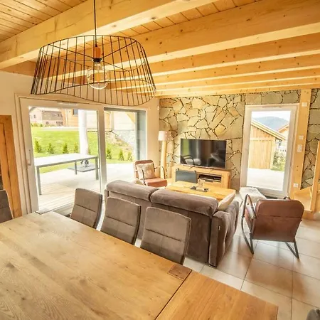 Chal'heureux, Divin Chalet Neuf 10 P, Jacuzzi شاليه *